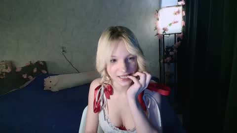 Anny online show from February 6, 2026, 2:42 pm