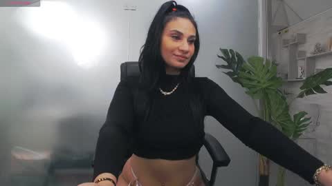 Snapshot of yaraxcox chatting on March 29, 2026, 4:23 am Yara online show from March 29, 2026, 4:23 am