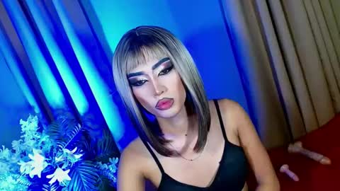 miss yasii online show from December 8, 2024, 4:18 pm
