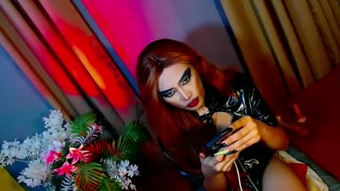 miss yasii online show from December 11, 2024, 9:34 pm