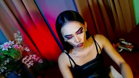 miss yasii online show from December 20, 2024, 9:17 pm