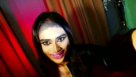 miss yasii online show from January 6, 2025, 4:34 pm