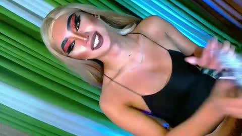 miss yasii online show from October 2, 2025, 4:36 pm