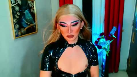 miss yasii online show from October 22, 2025, 4:40 pm