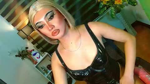 Snapshot of yasii19 chatting on April 19, 2026, 1:54 pm miss yasii online show from April 19, 2026, 1:54 pm