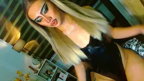 Snapshot of yasii19 chatting on May 11, 2026, 5:21 pm miss yasii online show from May 11, 2026, 5:21 pm