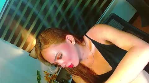 miss yasii online show from June 10, 2026, 7:02 pm