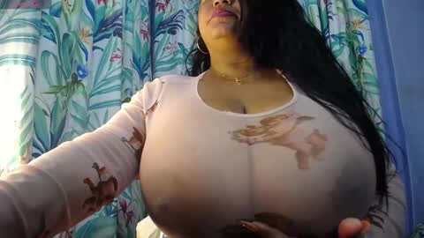 Yasmin online show from December 26, 2024, 2:16 pm
