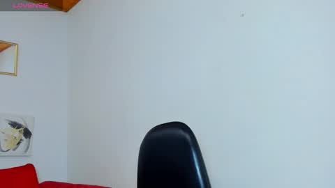 Yasemin online show from November 21, 2025, 10:47 am