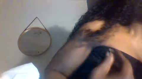 Ms. Cashmere online show from February 3, 2026, 6:11 am