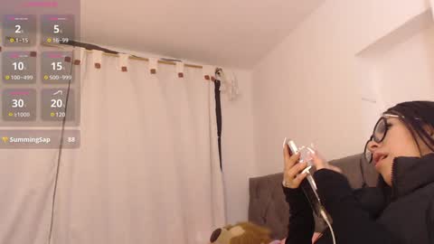 Yasmin online show from February 7, 2025, 6:02 pm