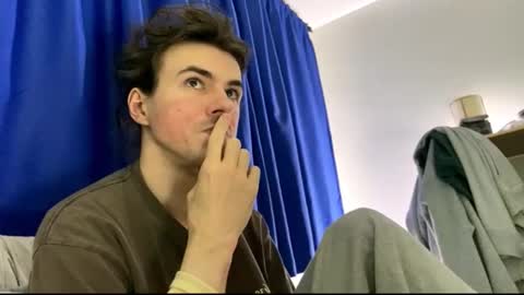 yayay333 online show from March 9, 2026, 2:59 am