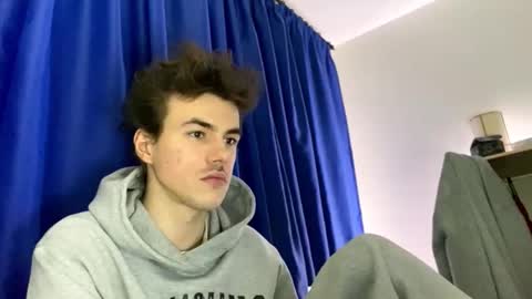 yayay333 online show from March 25, 2026, 7:09 pm