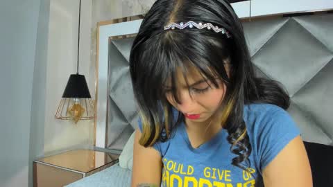 yayi derek  online show from January 13, 2025, 11:52 am