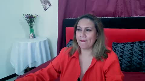 yayita online show from January 14, 2025, 4:08 pm
