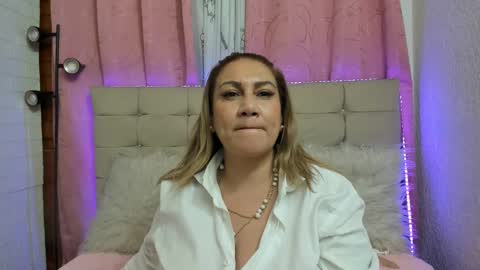 yayita online show from March 10, 2025, 5:18 pm