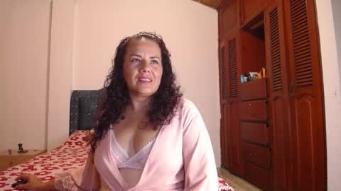 Snapshot of yazmin_mature chatting on October 10, 2025, 12:20 am Jasmin online show from October 10, 2025, 12:20 am