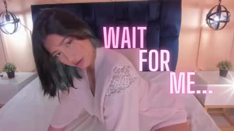 Yazmin online show from January 8, 2025, 4:33 pm