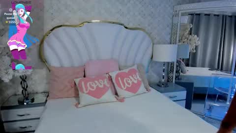  YazminJenner  online show from March 17, 2026, 6:17 am