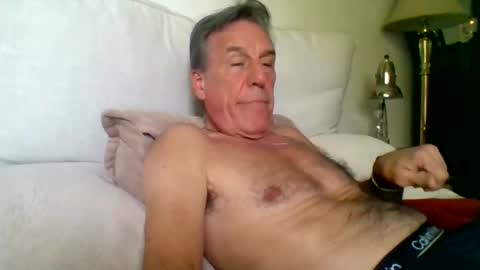 Snapshot of yeah_baby6988 chatting on April 19, 2026, 10:56 pm yeah_baby6988 online show from April 19, 2026, 10:56 pm