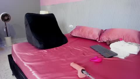 Snapshot of yeika_foxy chatting on September 19, 2025, 11:11 am yeika_foxy online show from September 19, 2025, 11:11 am