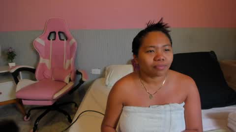Snapshot of yeika_foxy chatting on April 3, 2026, 11:19 am yeika_foxy online show from April 3, 2026, 11:19 am
