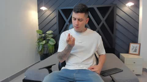 YEIKO ROMERO online show from January 12, 2025, 2:56 am
