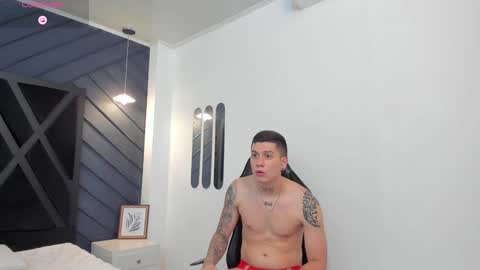 YEIKO ROMERO online show from January 30, 2025, 8:21 pm