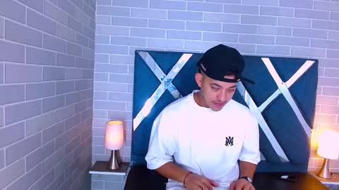 Snapshot of yeisonbrown chatting on November 9, 2025, 11:08 am Yeison online show from November 9, 2025, 11:08 am