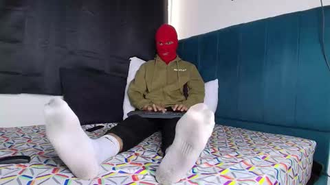 yeisongomezz online show from October 23, 2025, 7:34 pm