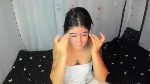 YELINA online show from March 23, 2026, 10:58 pm