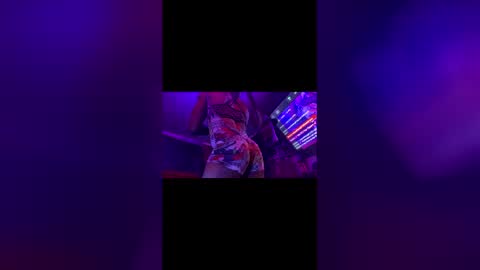 Ella Ts online show from April 2, 2026, 4:43 am