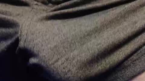 yellout22 online show from October 18, 2025, 12:35 am