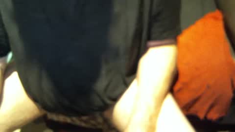 .     y e l l o w s n a k e s       . online show from October 15, 2025, 3:28 am