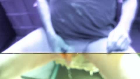 Snapshot of yellowsnakes chatting on June 17, 2026, 6:09 pm . y e l l o w s n a k e s . online show from June 17, 2026, 6:09 pm