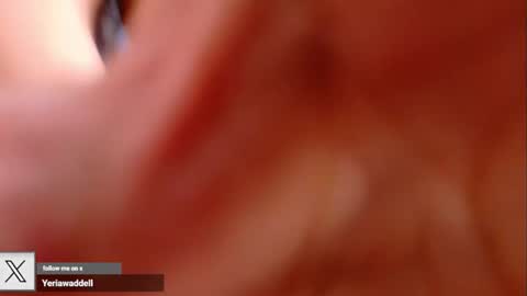 Snapshot of yeriawaddell_ chatting on October 7, 2025, 9:01 pm yeriawaddell online show from October 7, 2025, 9:01 pm