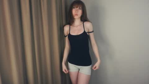 Snapshot of yerquinney chatting on May 2, 2026, 1:16 pm Rin online show from May 2, 2026, 1:16 pm