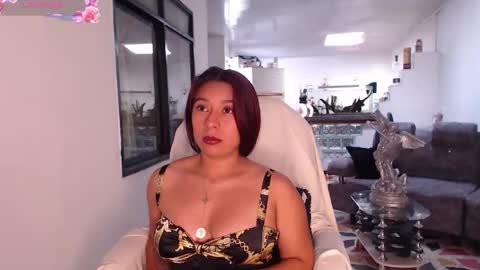 yesika_t online show from March 21, 2026, 2:42 pm