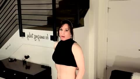 Ashley online show from March 13, 2026, 4:19 am