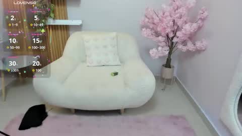 yess__daddy online show from September 12, 2025, 11:32 am