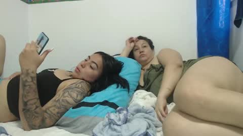 Snapshot of yessica_08 chatting on March 6, 2025, 2:18 pm yessica and andres online show from March 6, 2025, 2:18 pm