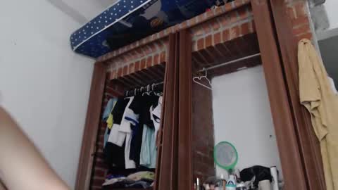 yessica and andres online show from September 25, 2025, 7:17 pm