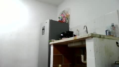 Snapshot of yessica_08 chatting on July 2, 2026, 3:06 am yessica and andres online show from July 2, 2026, 3:06 am