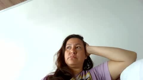 Snapshot of yessica_08 chatting on July 4, 2026, 4:24 pm yessica and andres online show from July 4, 2026, 4:24 pm
