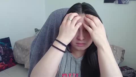 Snapshot of yessica_gomez01 chatting on February 4, 2026, 9:20 pm yessica_gomez01 online show from February 4, 2026, 9:20 pm