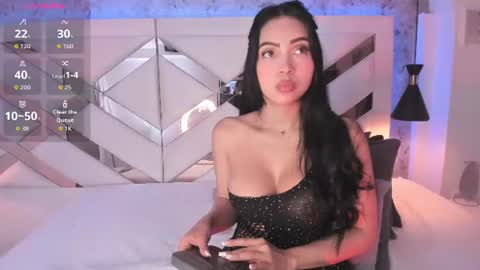 Yessica online show from June 25, 2026, 12:31 pm