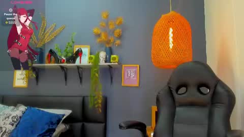 Snapshot of yessika_parker chatting on July 8, 2026, 8:52 am yessika_parker online show from July 8, 2026, 8:52 am