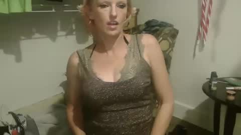 CUMONURFACE online show from January 28, 2025, 9:30 am