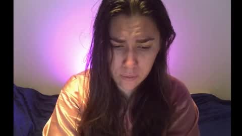 Kira online show from January 16, 2026, 2:21 pm