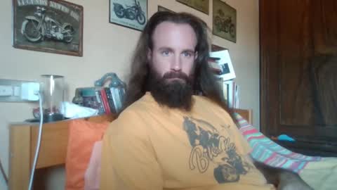 yeti_92 online show from September 20, 2025, 9:43 am